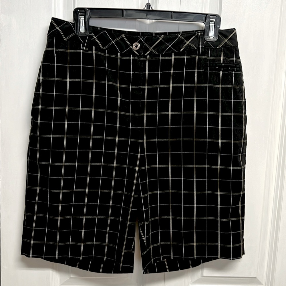 EP Pro Black Yellow White Checker Print Mid Rise 4 Pocket Shorts Size 10